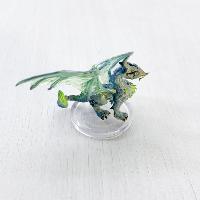 Mini - D&D Icons of the Realms : Fizban's Treasury of Dragons : Moonstone Dragon Wyrmling