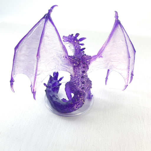 Mini - D&D Icons of the Realms : Fizban's Treasury of Dragons : Young Amethyst Dragon 42/46