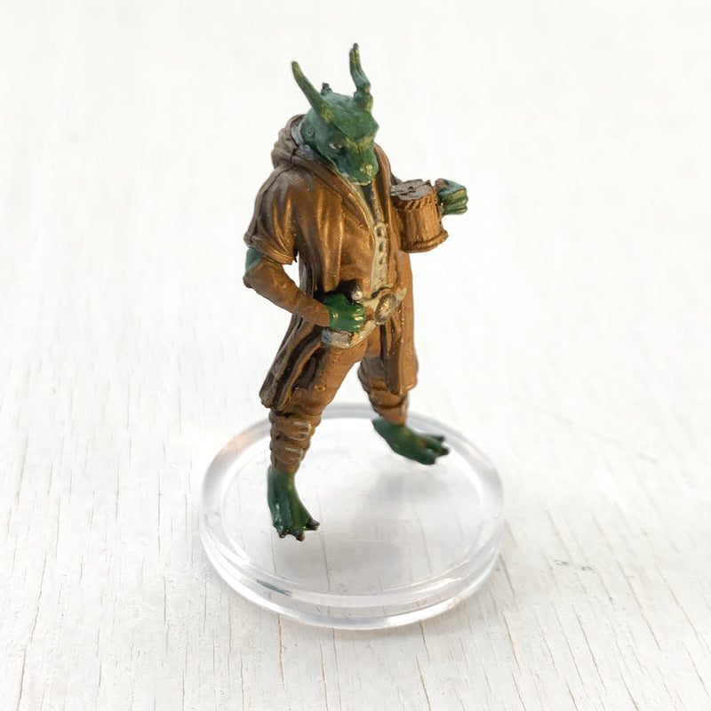 Mini - D&D Icons of the Realms : Fizban's Treasury of Dragons : Emerald Dragonborn 14/46