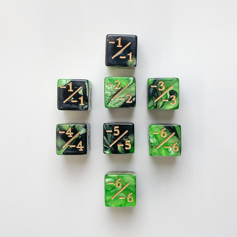 Dice Set 8d6 MTG Counters -1/-1 (16mm) Pearl Green Black / Gold