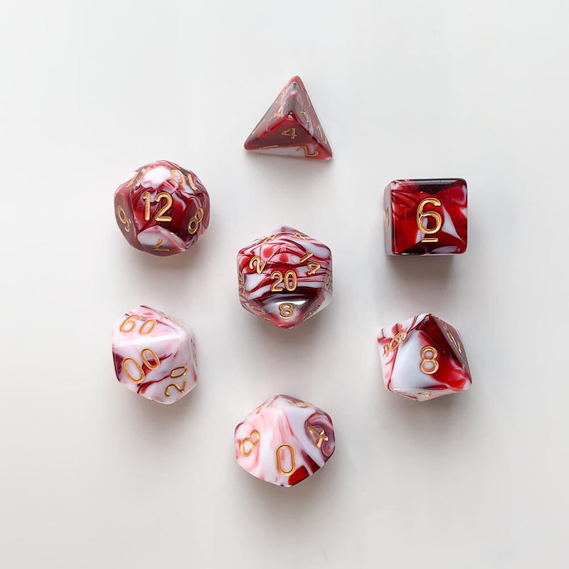 Dice 7-set Village (16mm) Cherry Cream / Gold