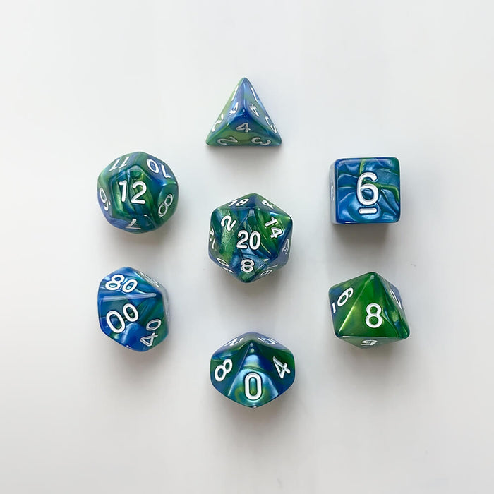 Dice 7-set Forest (16mm) Planet Earth / White