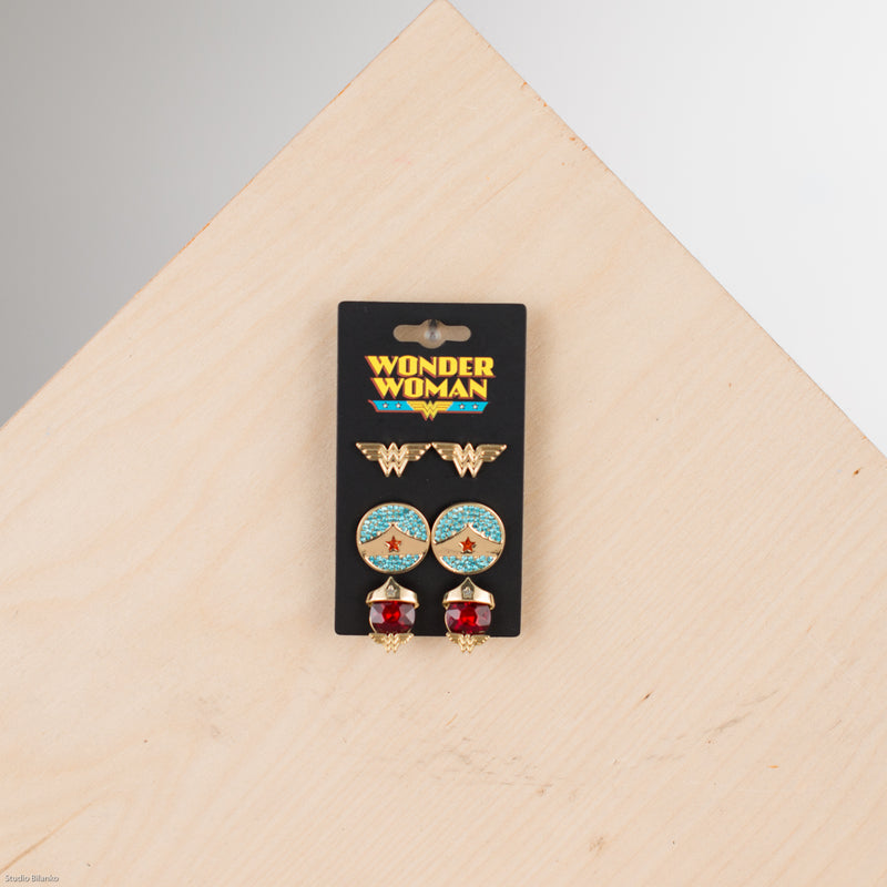 Wonder Woman Earring Set (3ct)