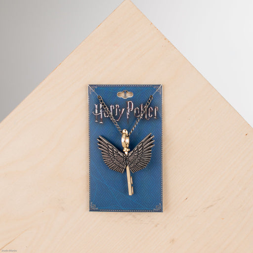 Harry Potter Necklace : Flying Key