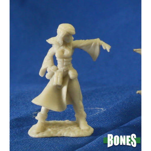 Mini - Reaper Bones 77057 Juliette Female Sorceress (Human Wizard)