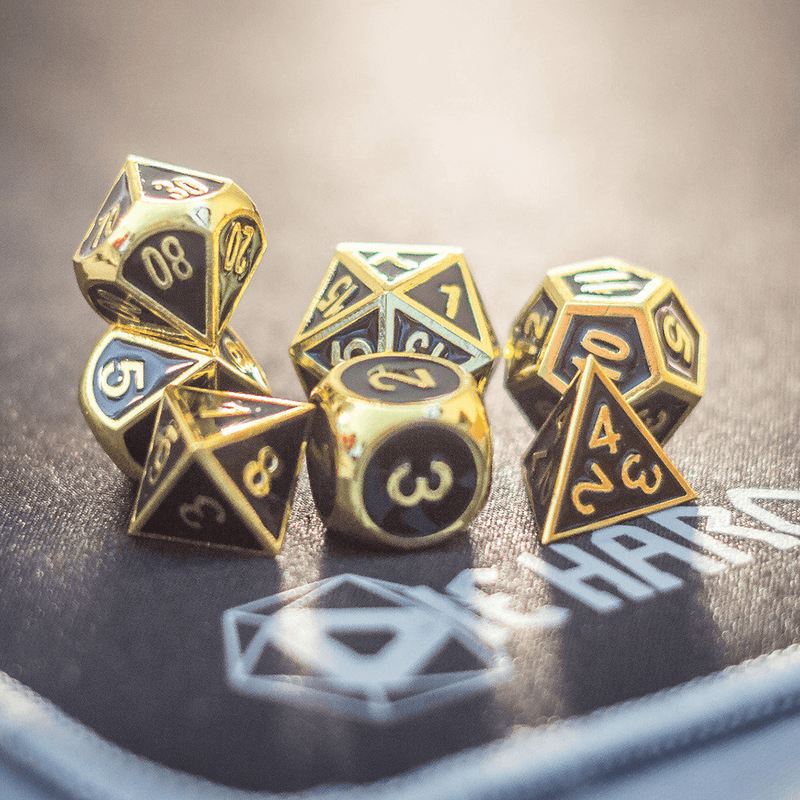 Dice 7-set Metal Gothica (16mm) Shiny Gold / Black