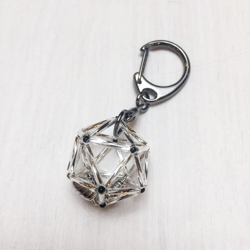 Keychain d20 : Silver / Black