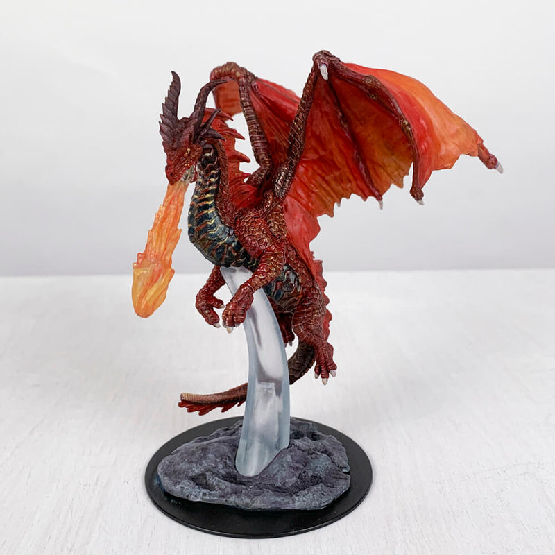 Pro Painted Miniature by Lauren Bilanko | Igneous the Dragon