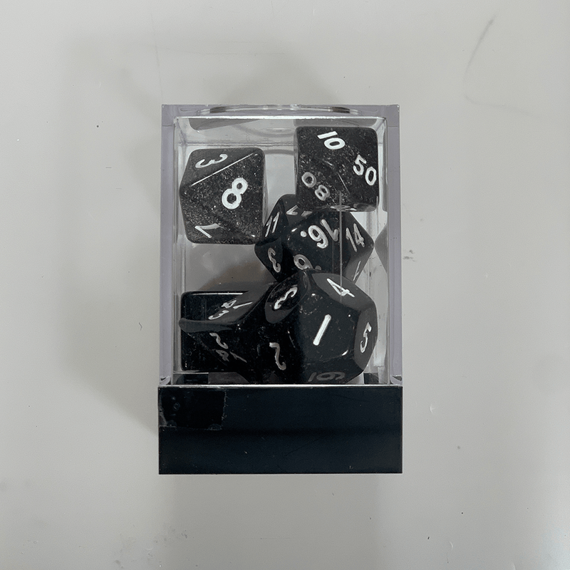 Dice 7-Set Glitter (16mm) Black / White
