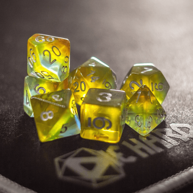 Dice 7-set Translucent Gradient (16mm) Sunrise