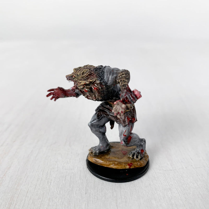 Pro Painted Miniature by Lauren Bilanko | Werewolf Manĝulo